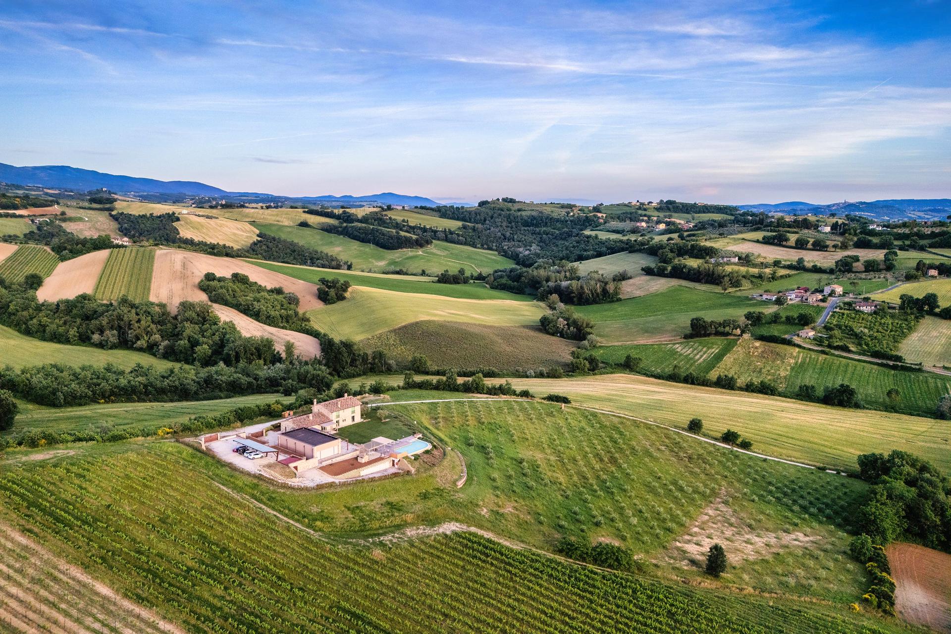contatti Podere Santa Vetturina Villa Incanto Umbria
