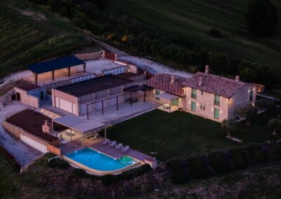 Podere Santa Vetturina, Villa Incanto, Relais with swimming pool and apartments in Todi