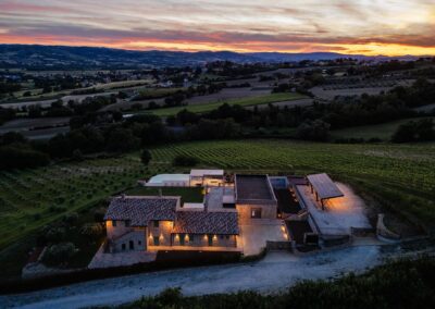 Podere Santa Vetturina, Villa Incanto, Relais with swimming pool and apartments in Todi